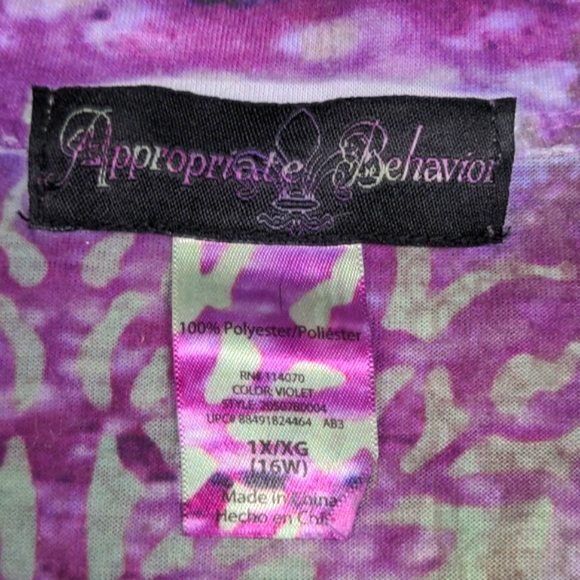 XL vintage graphic print Purple pattern fabric T-shirt gothic floral appropriate - Picture 2 of 13